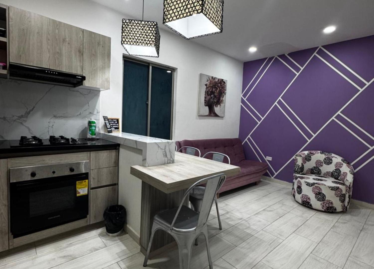 Crespo 67 Aeropuerto Apartamento *