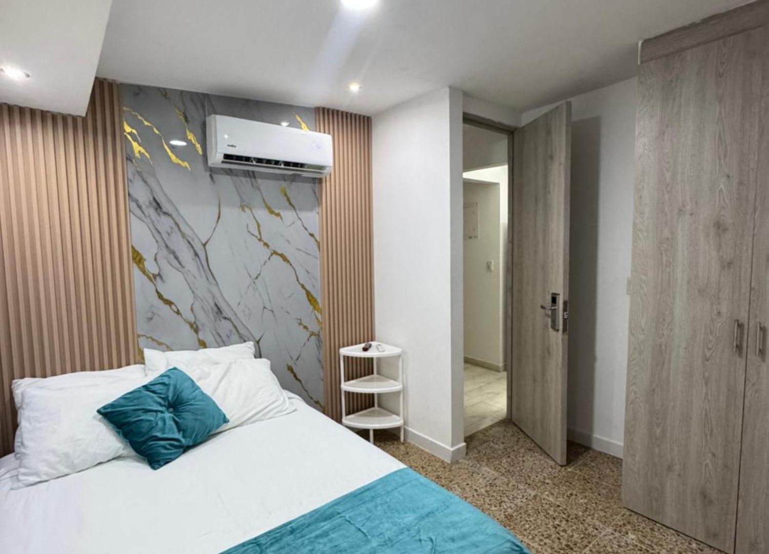 Apartamento Crespo 67 Aeropuerto *