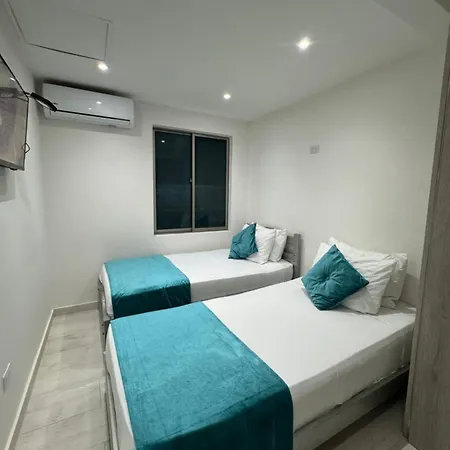 Crespo 67 Aeropuerto Apartment *