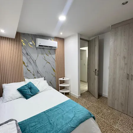 Apartment Crespo 67 Aeropuerto *
